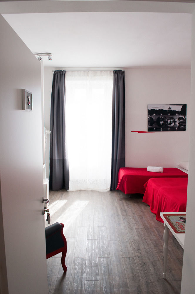 Relais Cola Di Rienzo Frühstückspension